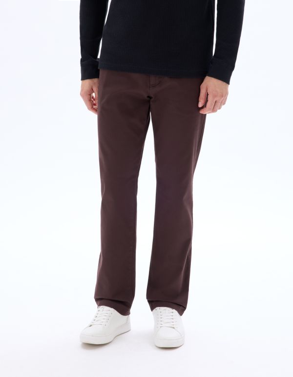 Pantalon chino straight en coton stretch - marron foncé