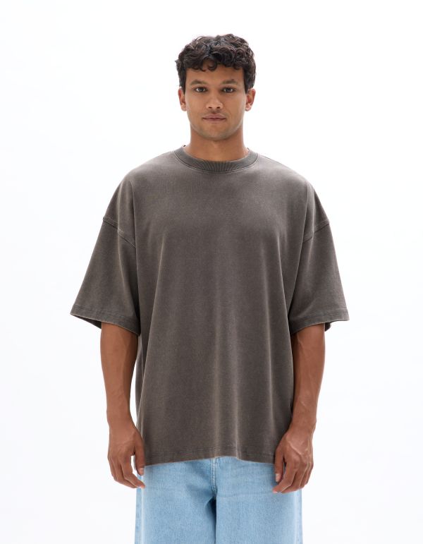 T-shirt oversize col rond 100% coton délavé et reliéfé - carbone