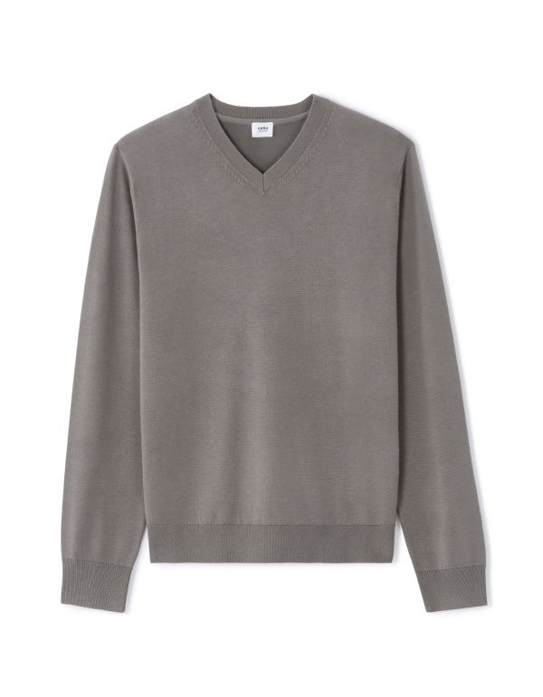 Pull Col V unie en maille fine - noir