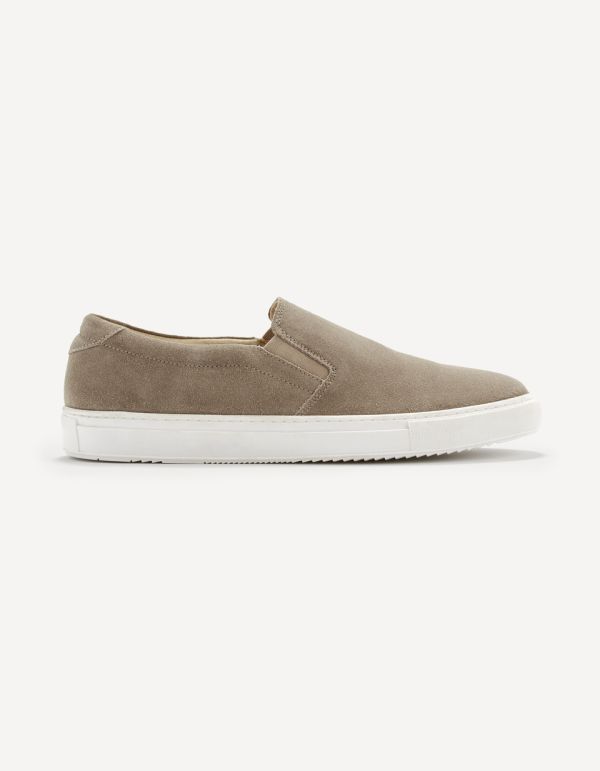 Baskets en cuir type slip-on