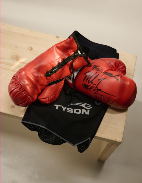 Tyson - Short noir