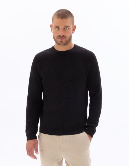 Pull regular col rond effet gauffré - noir